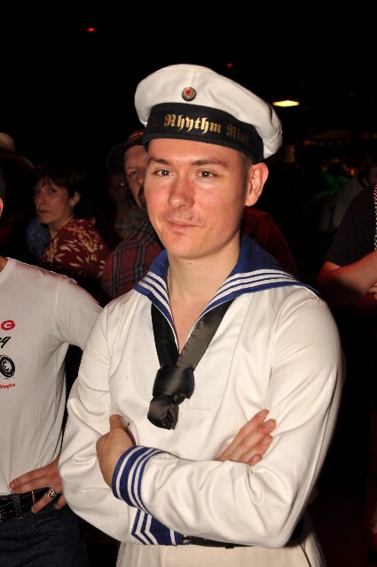 min 2009 11 22 riot 311